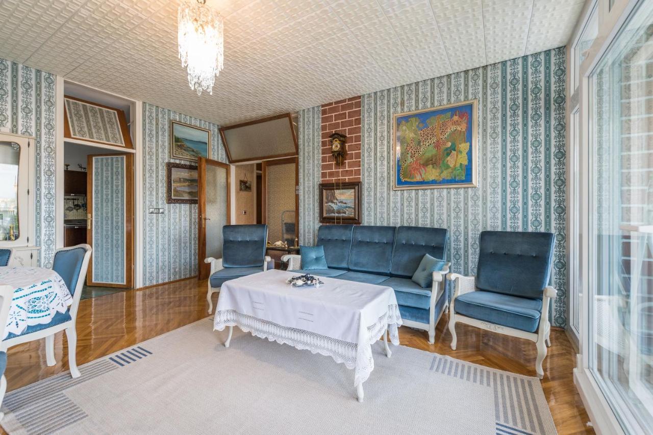 Villa Emilia Vodice Exteriör bild